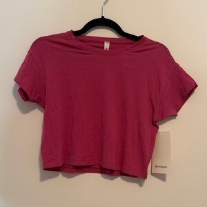 NWT Lululemon Cates Tee